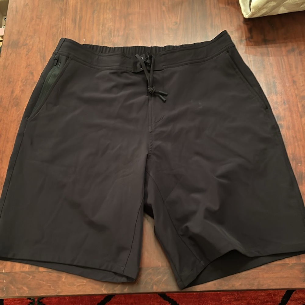 NWOT Ten Thousand Black Foundation Short (No Liner) 9" Size Extra Large